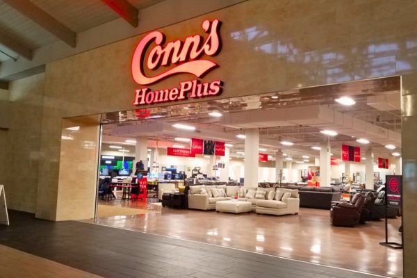 Conn’s HomePlus – Mỹ