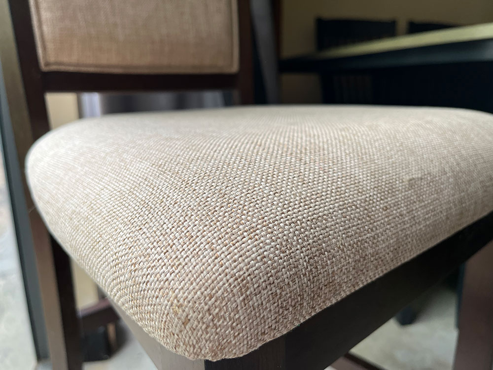 Đệm ghế bọc vải Poly