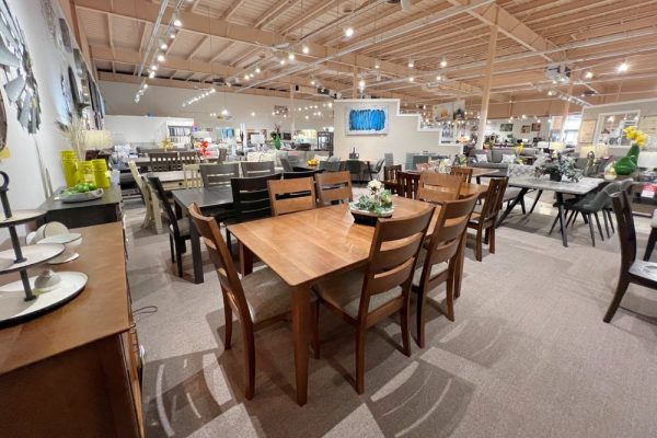 Leon’s Furniture – Canada