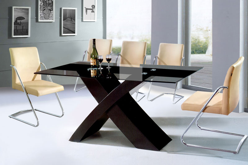 Mặt kính bàn ăn sơn màu